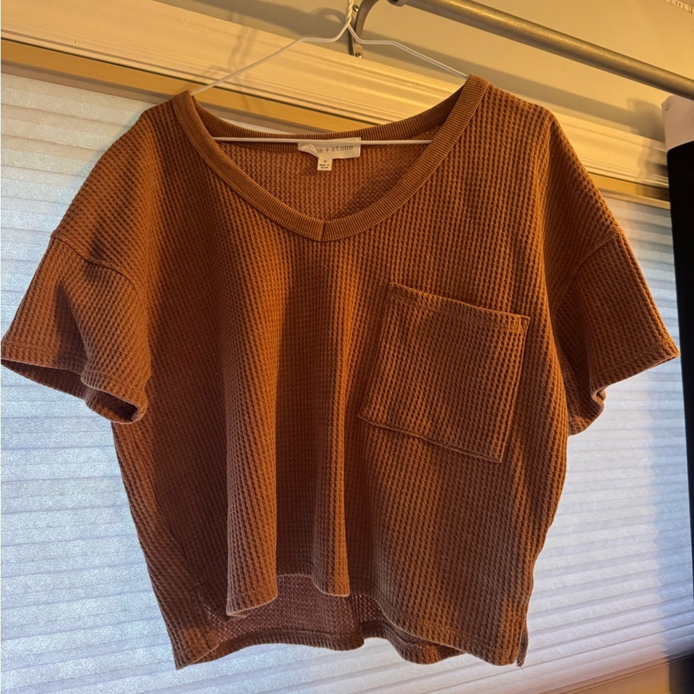 Women's Waffle Knit V-Neck Pocket Top - Brown